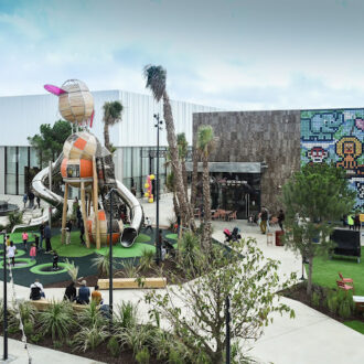photo représentant les activités à faire à Shopping Promenade Arles avec l'aire de jeux
